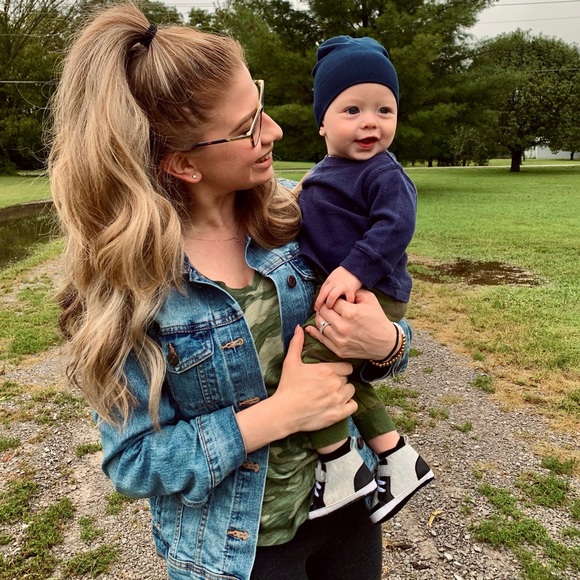 Meet your Posher, Cecilia - Picture 4 of 4